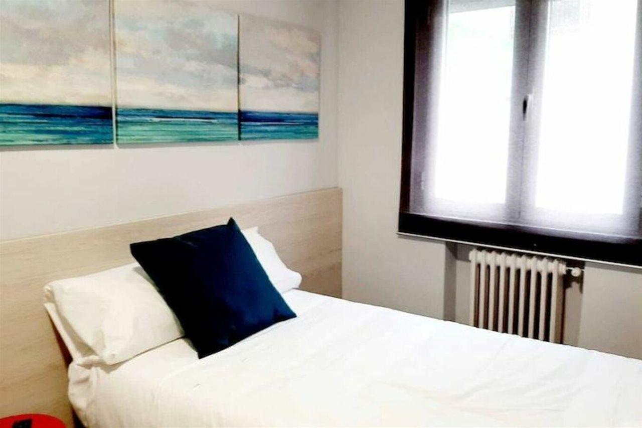 Arjori Rooms Hostal Salamanca Exterior foto