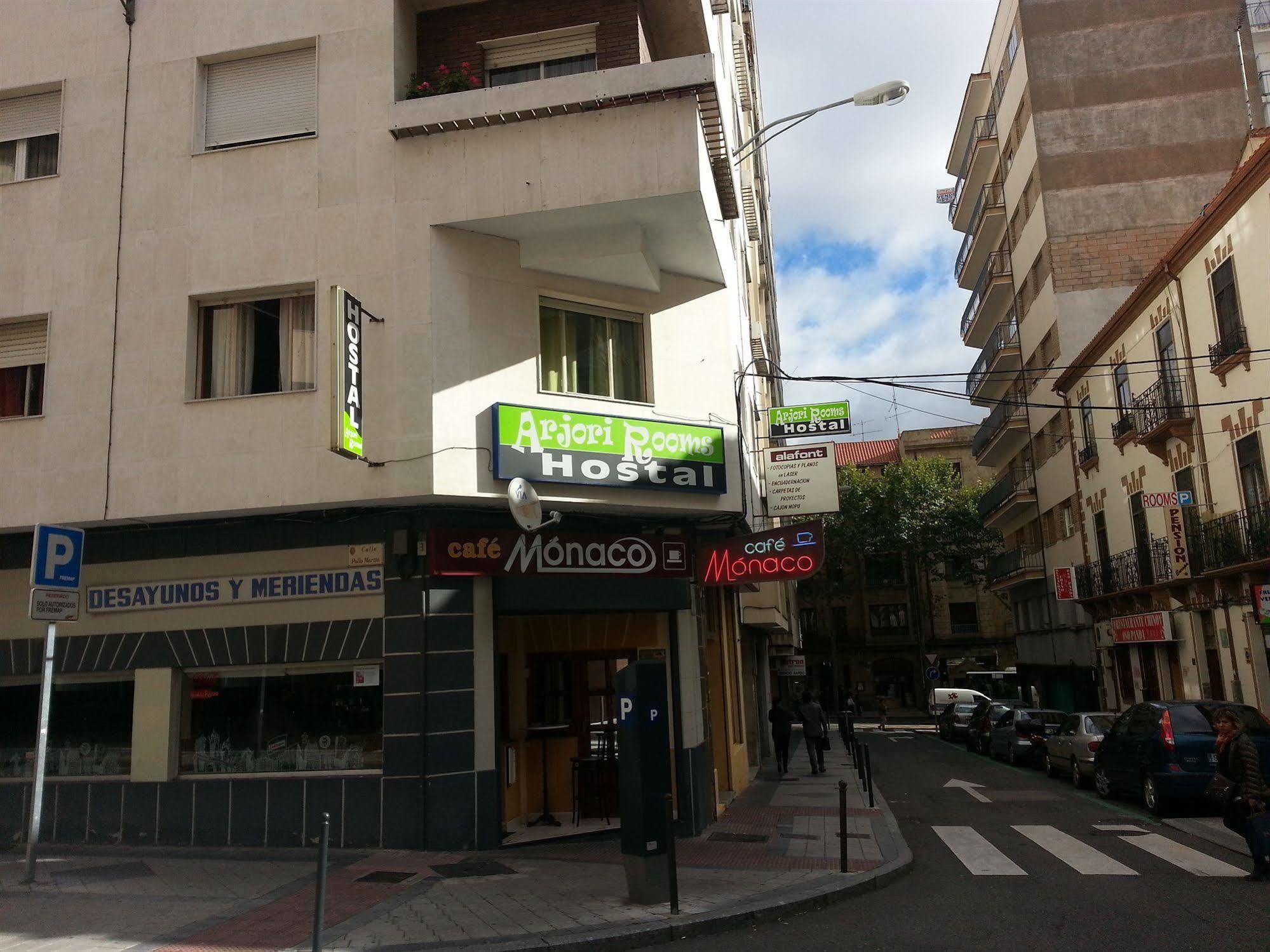 Arjori Rooms Hostal Salamanca Exterior foto